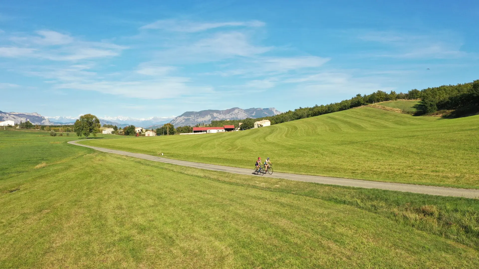 Aux abords du lac de Mison