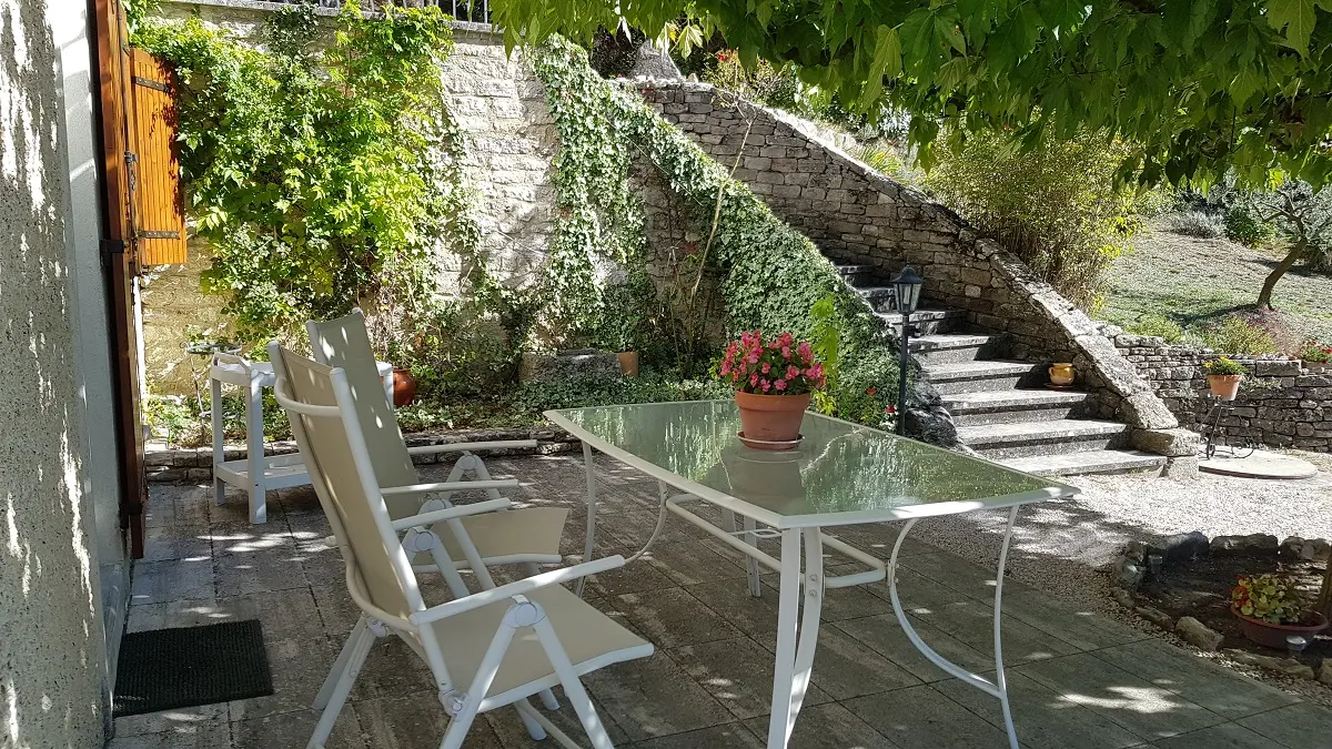 Terrasse au gîte du rocher