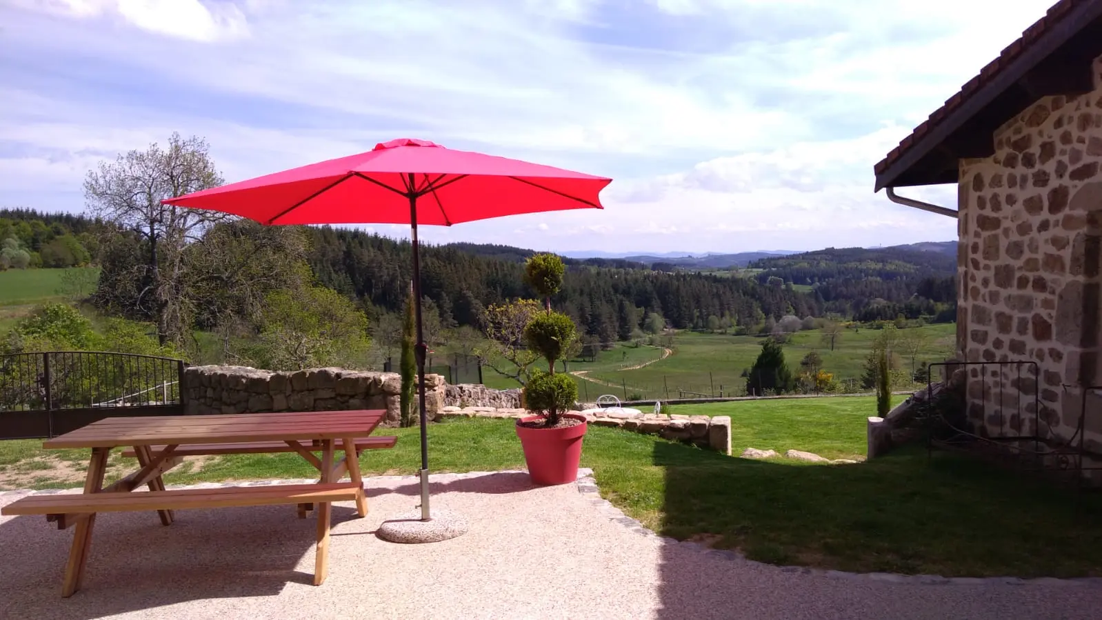 Source de Nature - Gîte 4* à Estivareilles