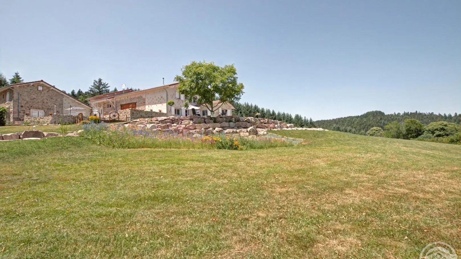 l'espace de verdure de 6000 m²