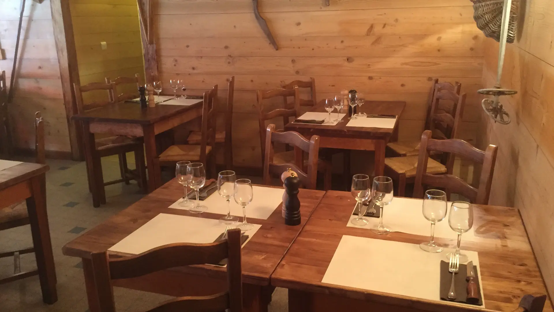Bar restaurant le Jalouvre au Grand-Bornand