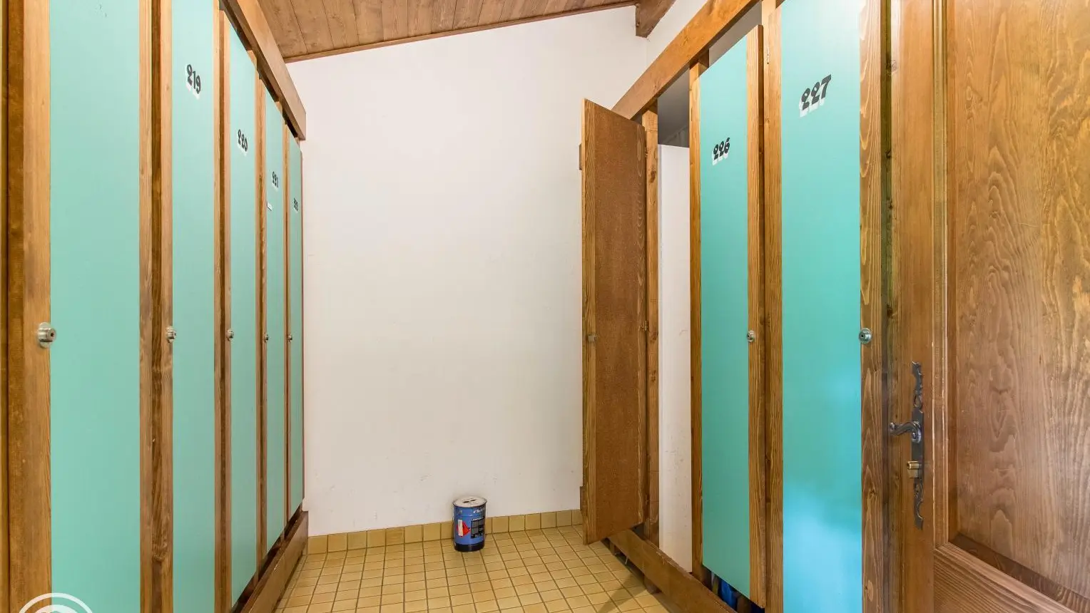 Casier à skis privatif