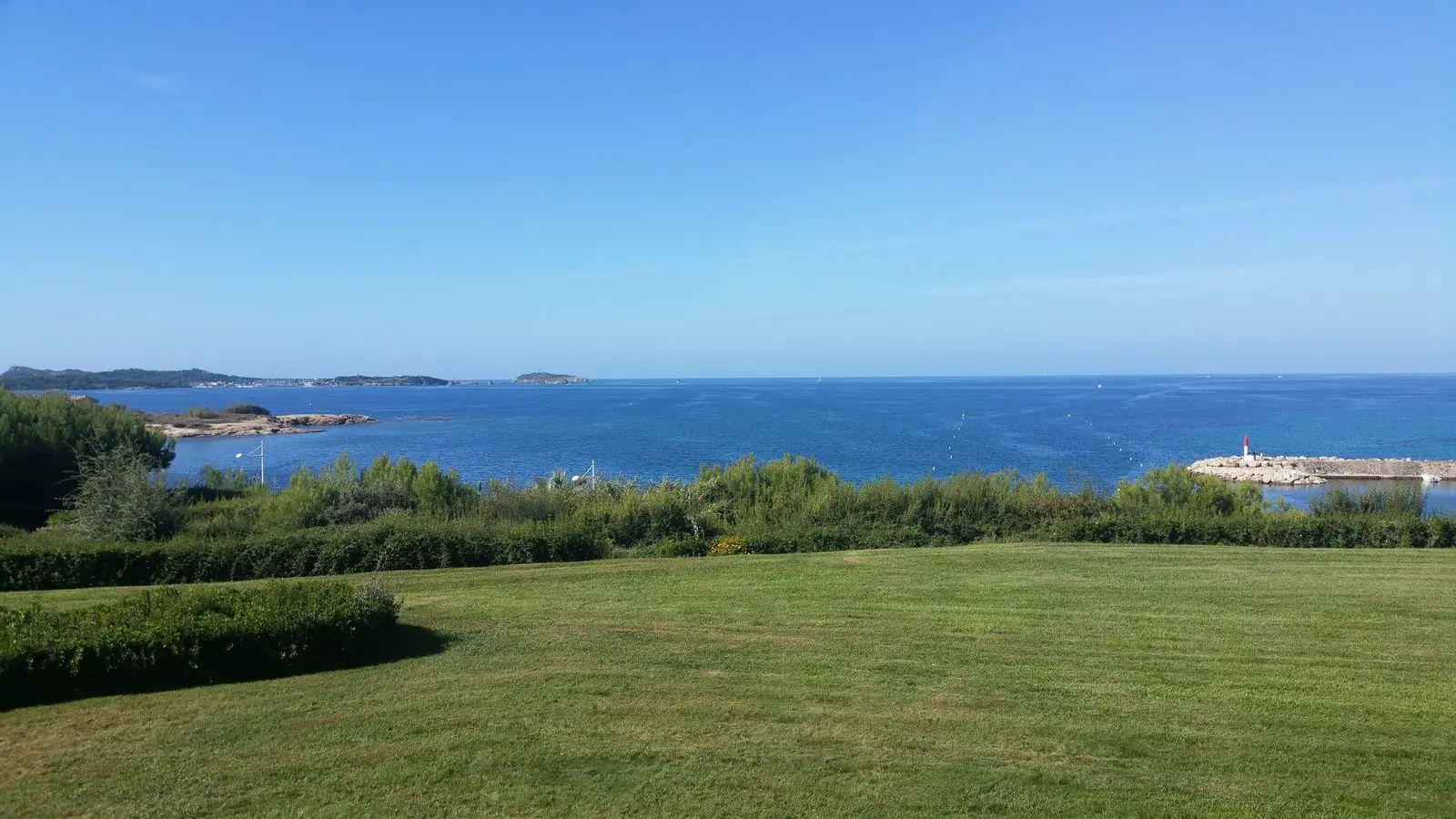 Appartement dans une résidence - La Coudoulière - Guillon Charles-Henri