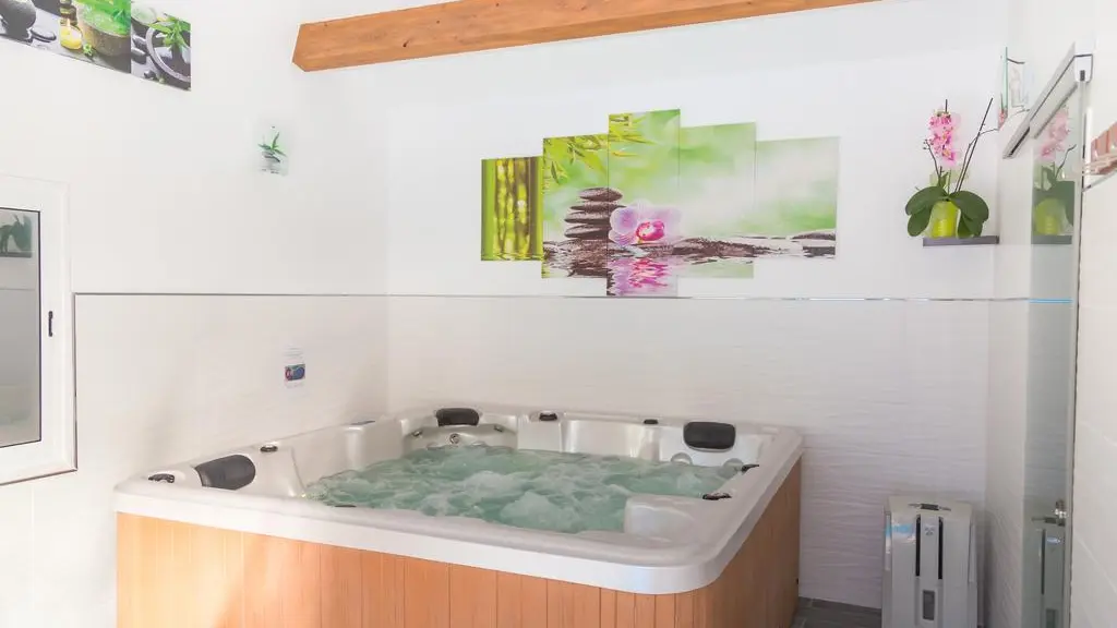 La Source de la Sainte Baume - Spa et Chambre d'hôtes - Plan d'Aups Sainte Baume