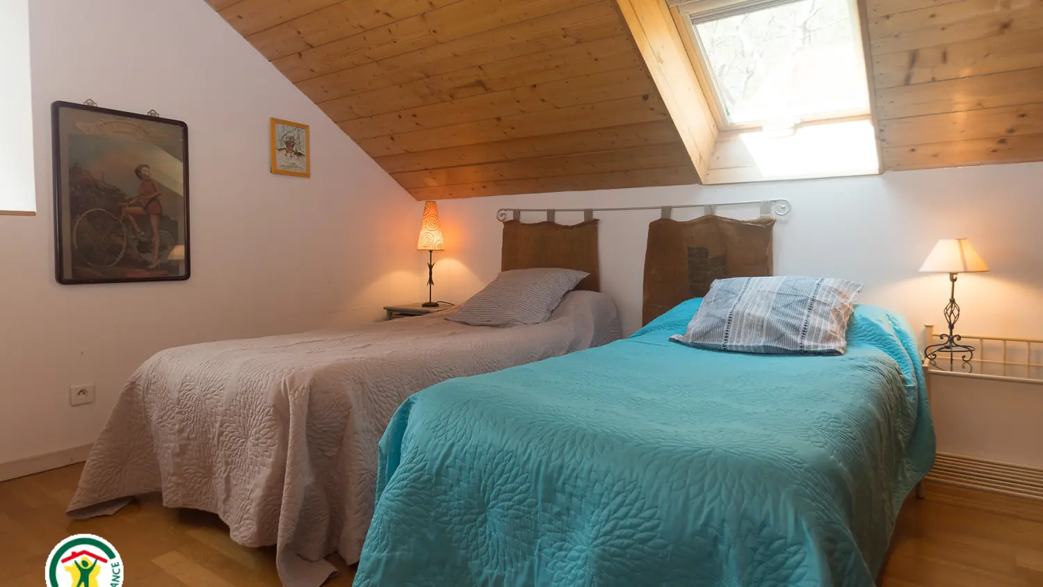 Chambre Cassiopée au 2ème 2 lits 1 pers, s.d'eau-wc