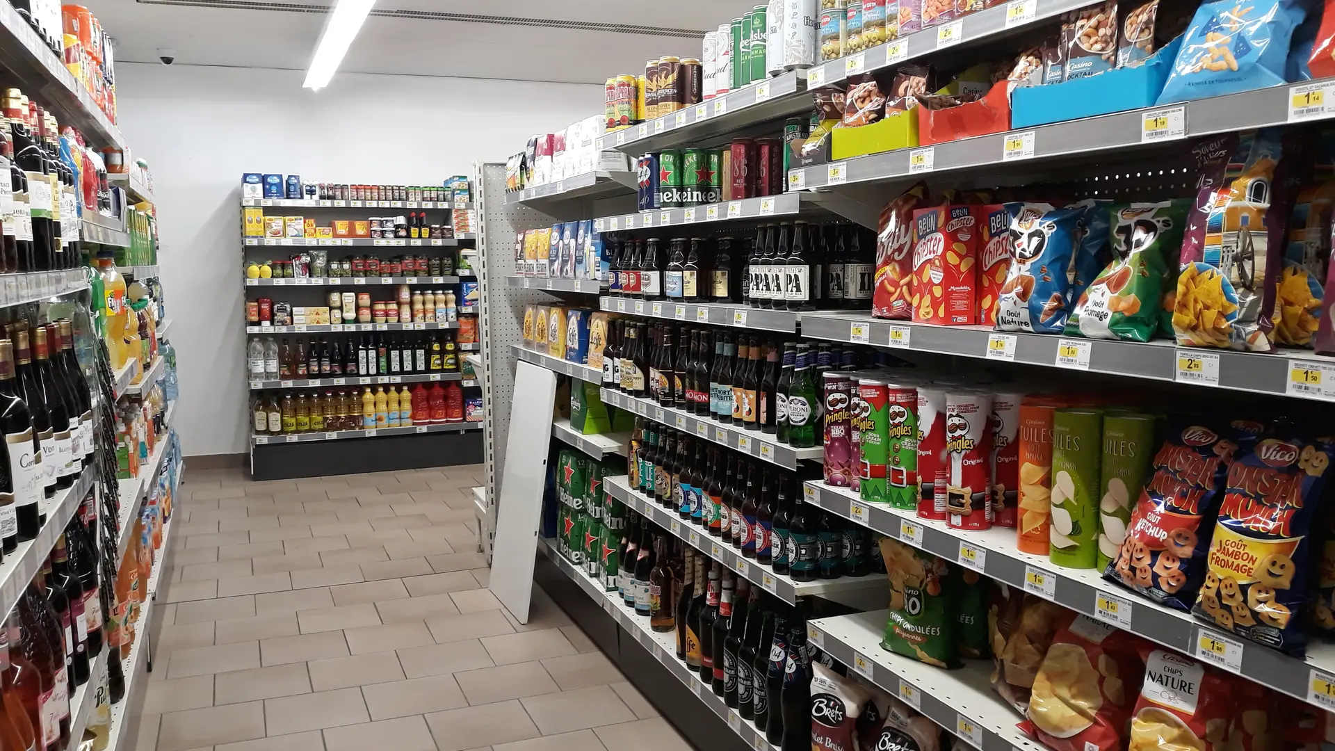Les rayons épicerie