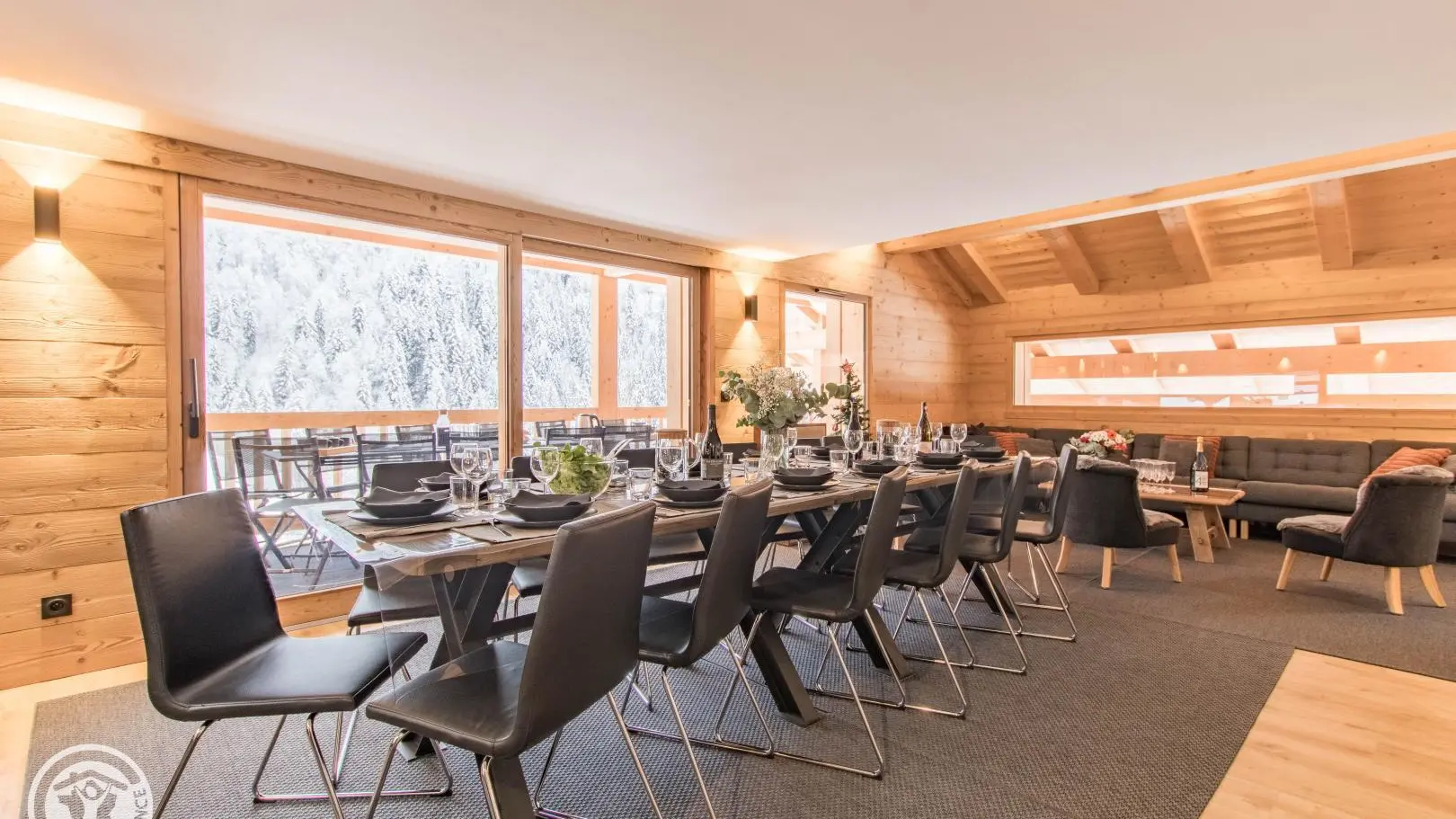 Espace salle à manger pour 12 personnes