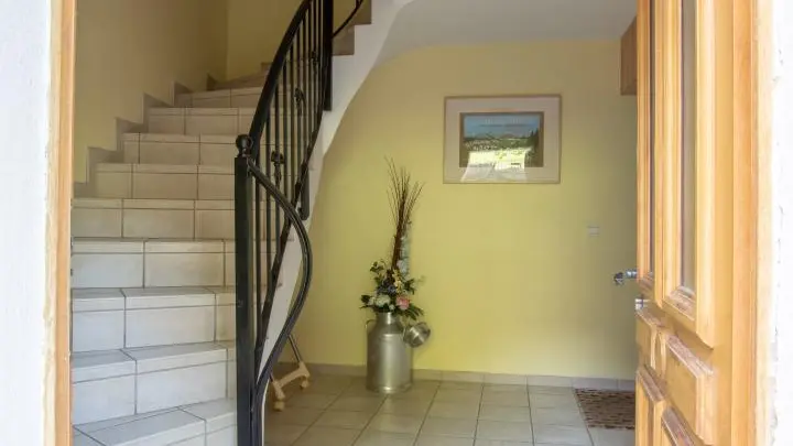 Entrée commune aux 3 gîtes.