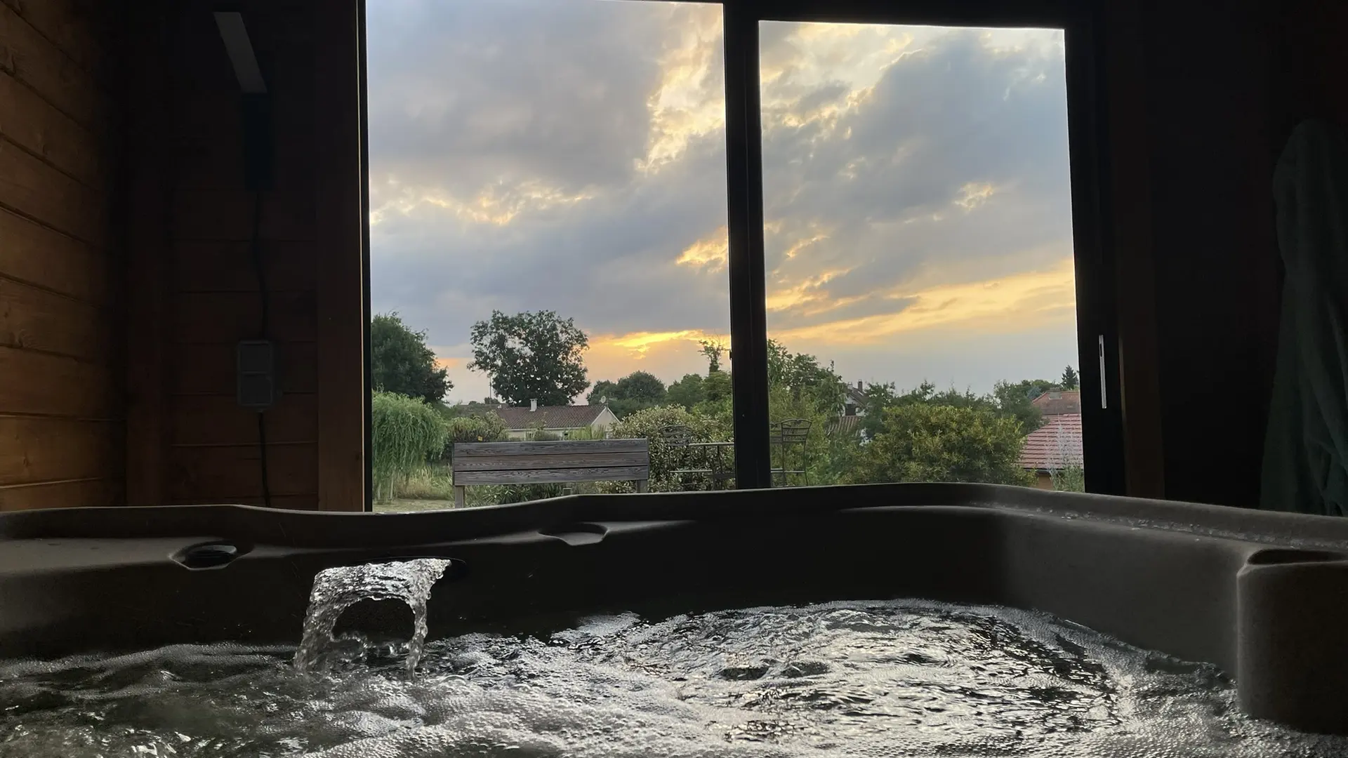 Jacuzzi privatisable - Accessible toute l'année