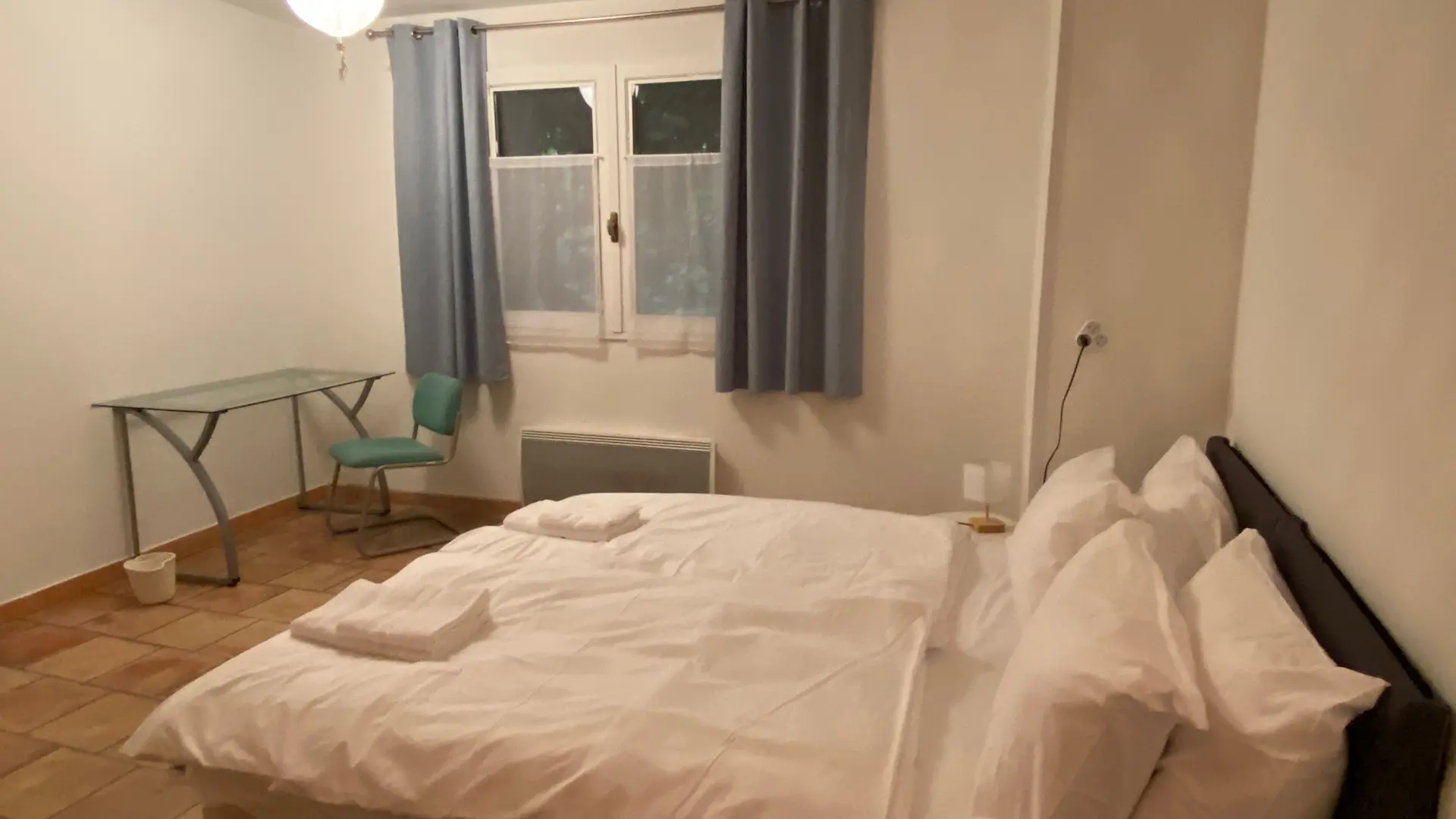 Chambre Kiwi (160x200)