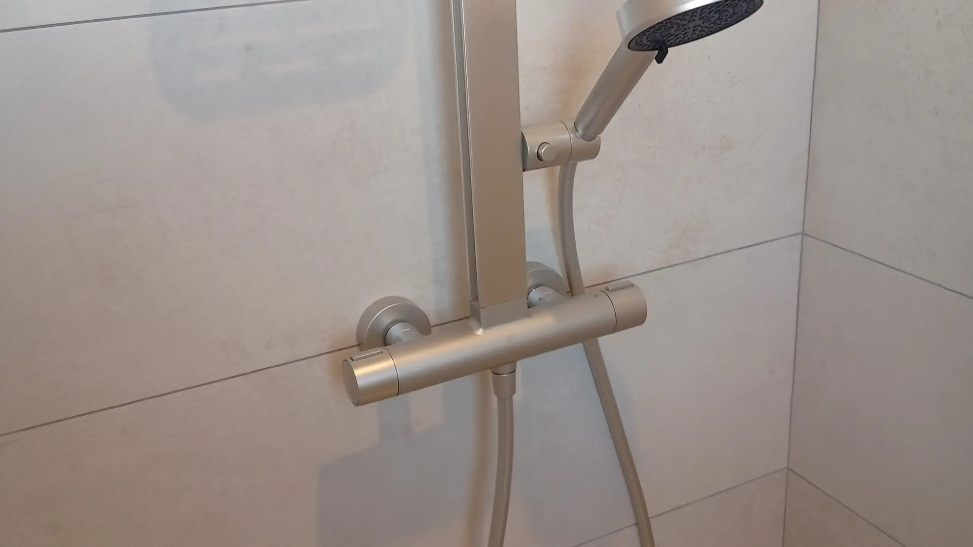 Ducha - Rociador y grifo termostático