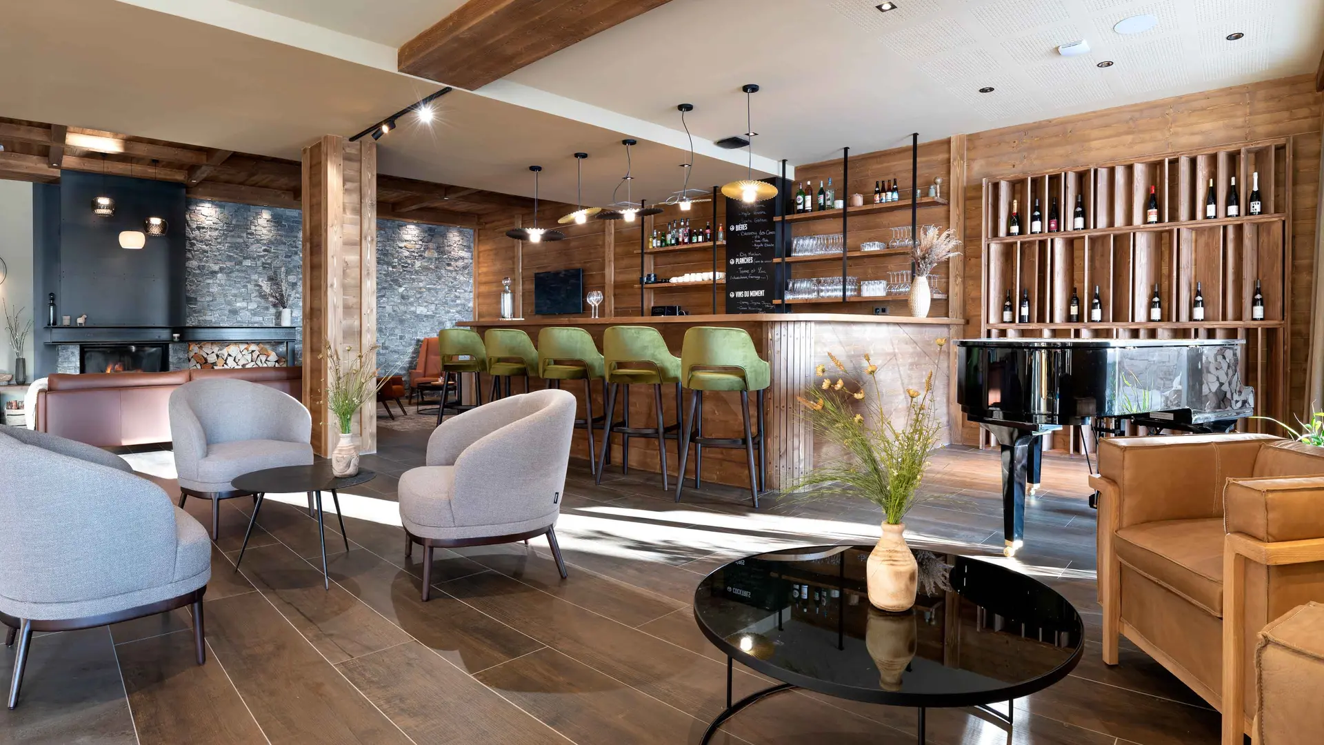 Reception Bar