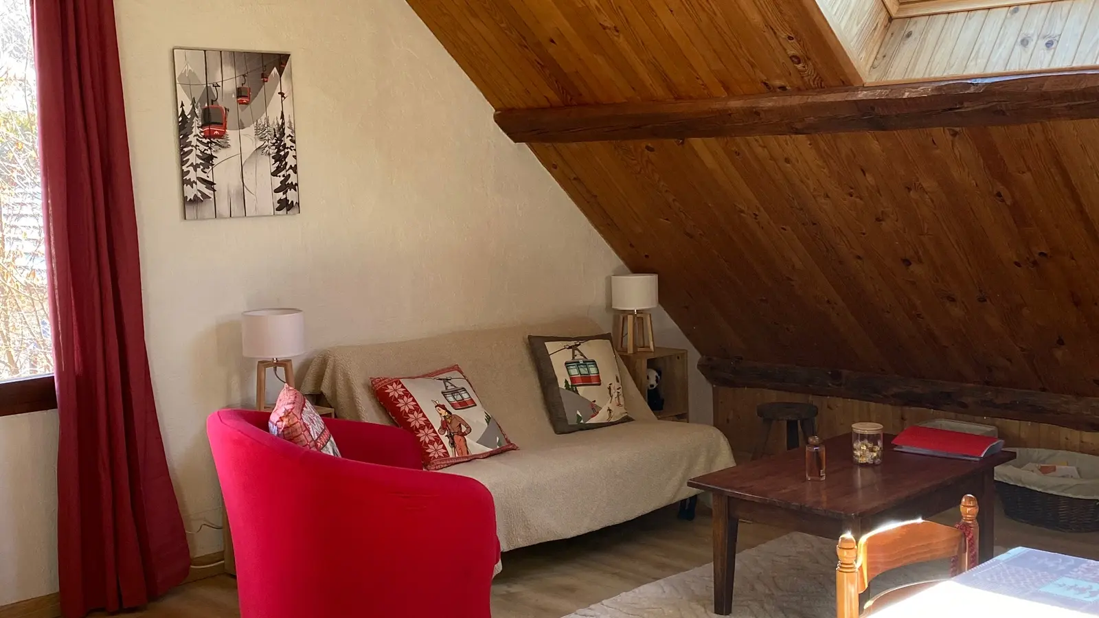 Location chalet et studio Là-haut