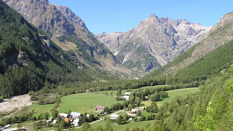 Tour des villages de Champoléon, Champsaur