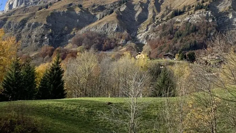 LES ARAVIS EN AUTOMNE