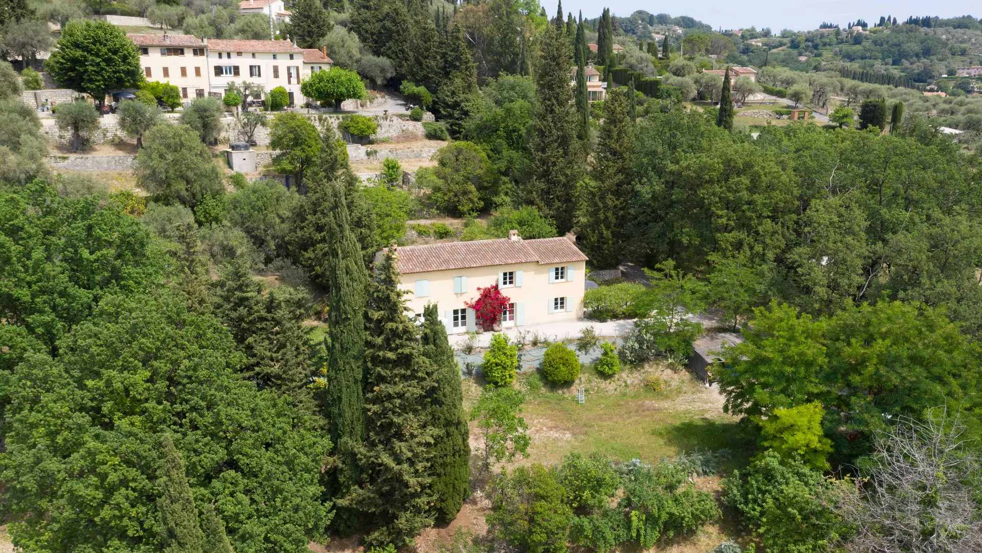 Vue aérienne de la propriété