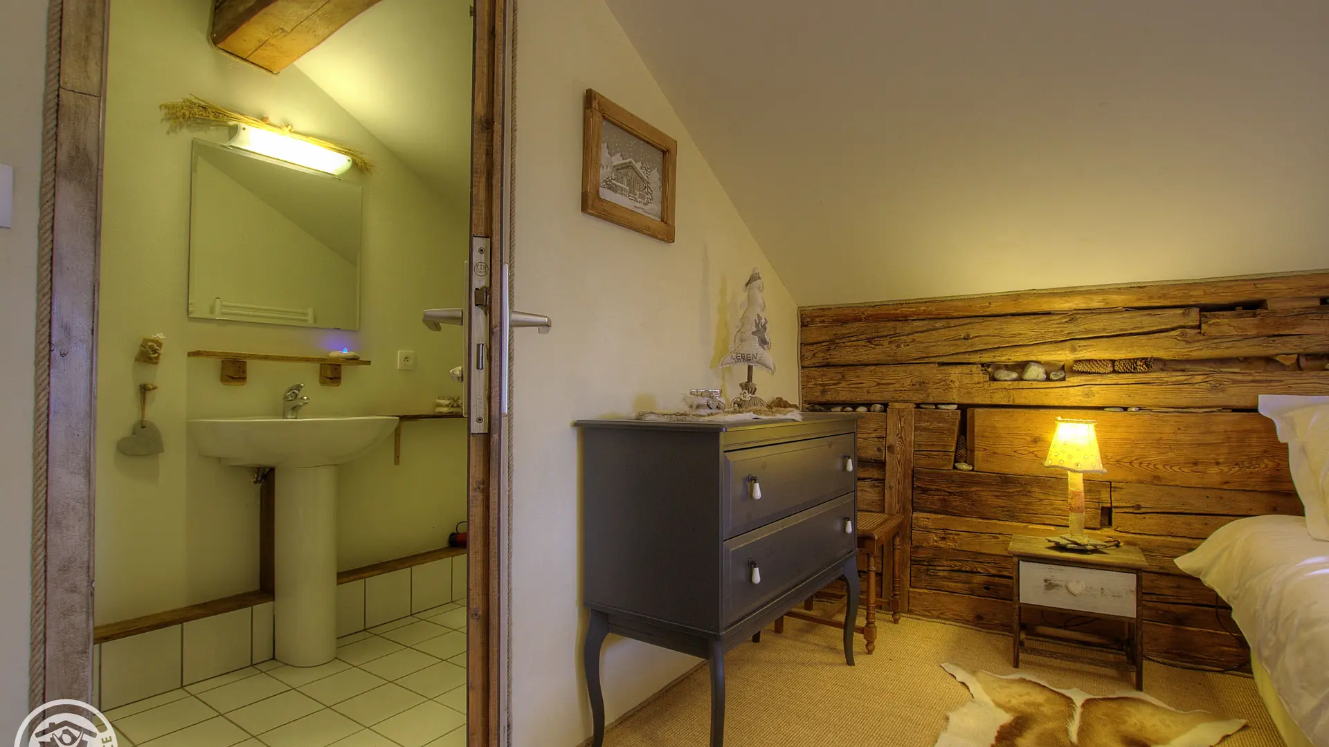 Salle de bain ch Tournette - Chalet Marlyne - Thônes, Haute-Savoie