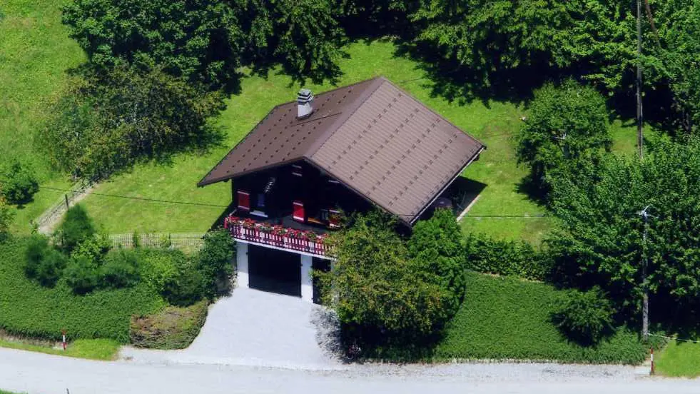 Vue aérienne du chalet