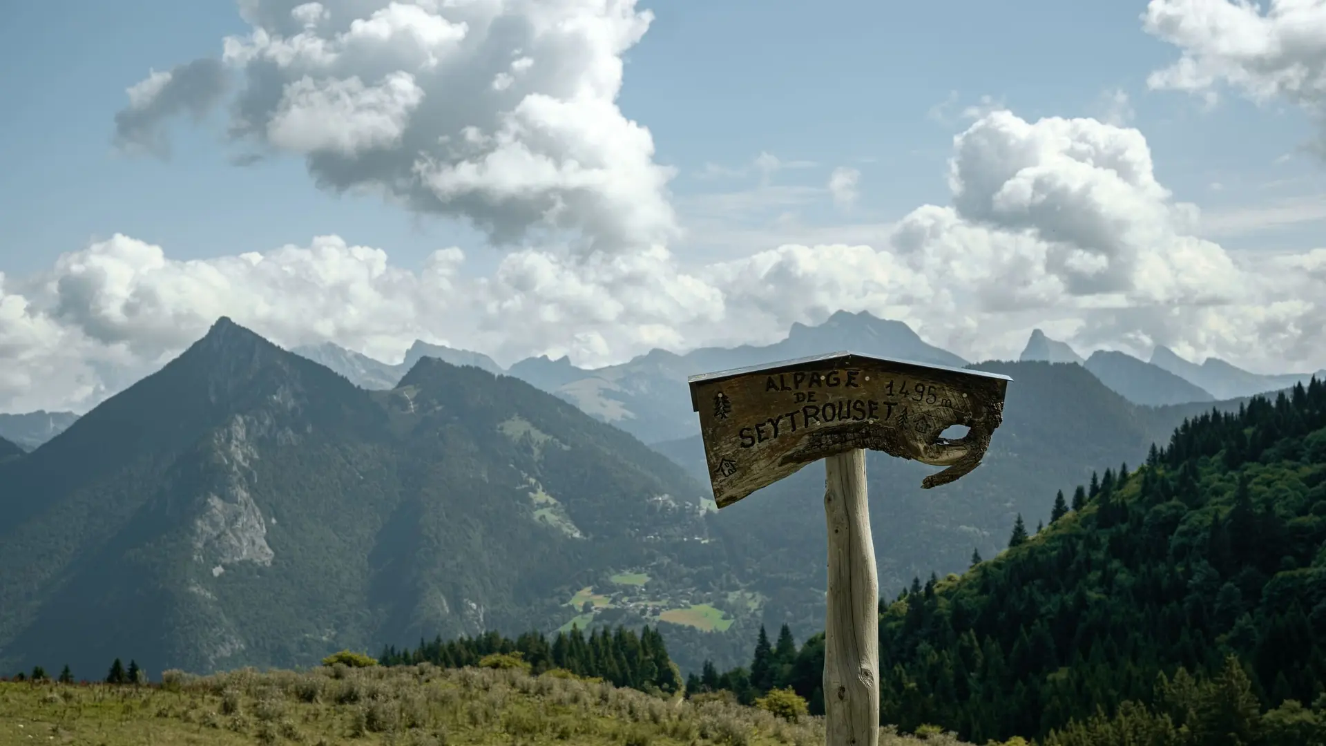 Vue de l'alpage de Seytrouset