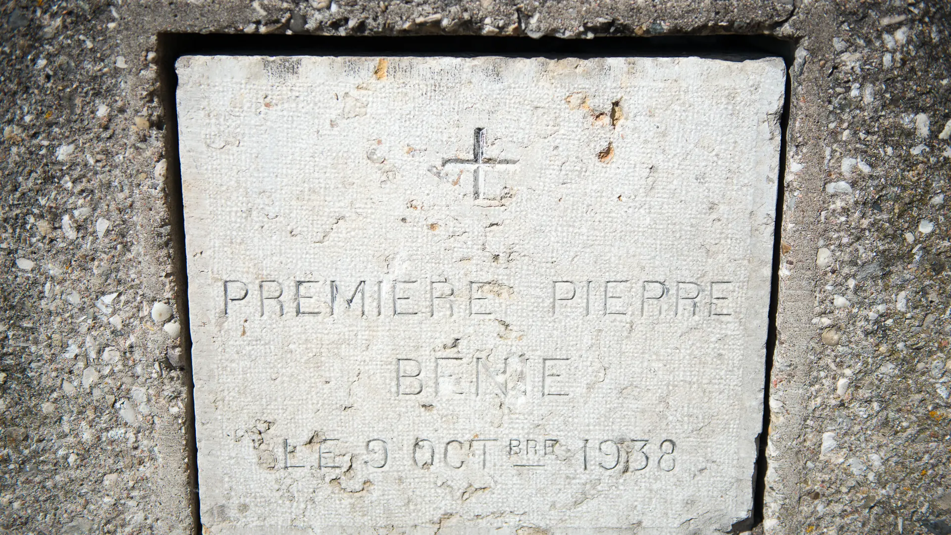 Notre Dame du Sacré Coeur