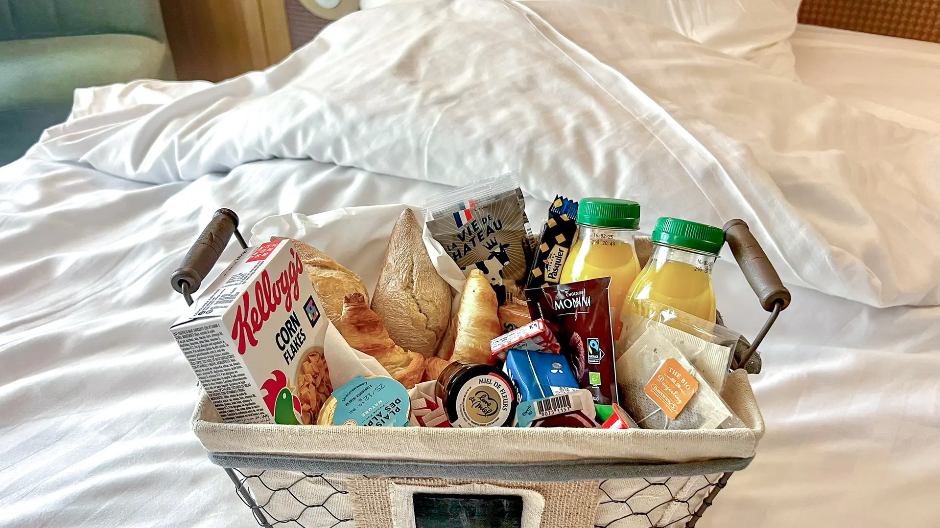 Petit déjeuner Room Service