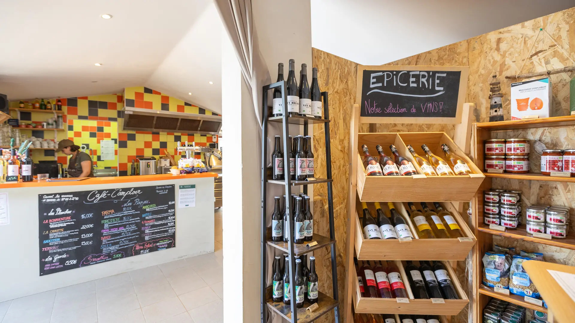 Épicerie et café-comptoir