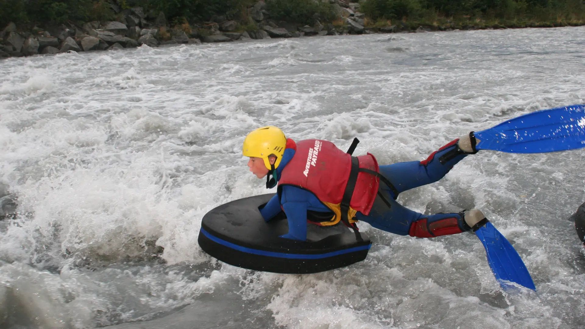 Hydrospeed LOISIRS-SPORTS-AVENTURES-PASSY-CHAMONIX-Adventures Payraud Session Raft ©