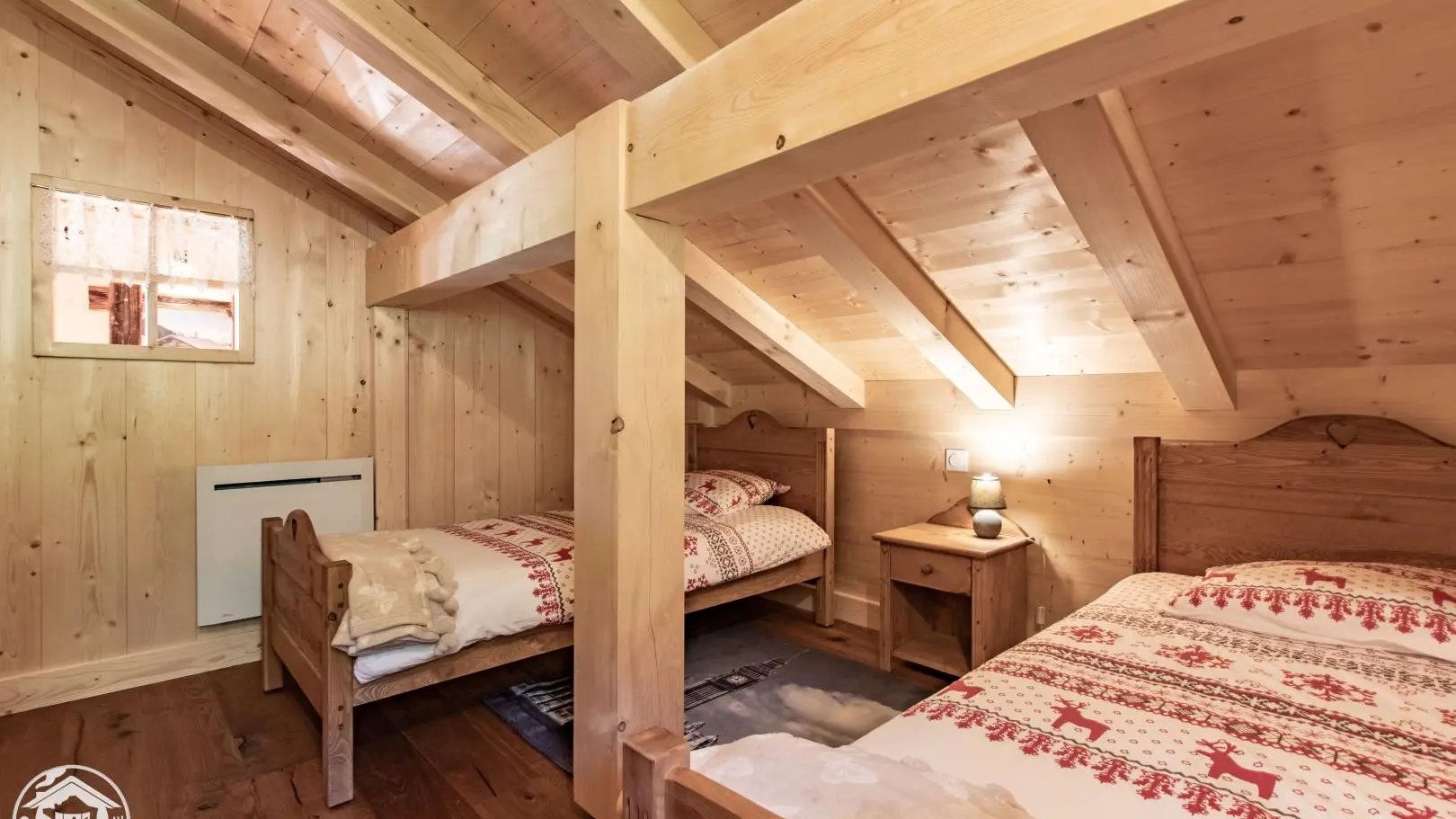 Chambre 2 à l'étage