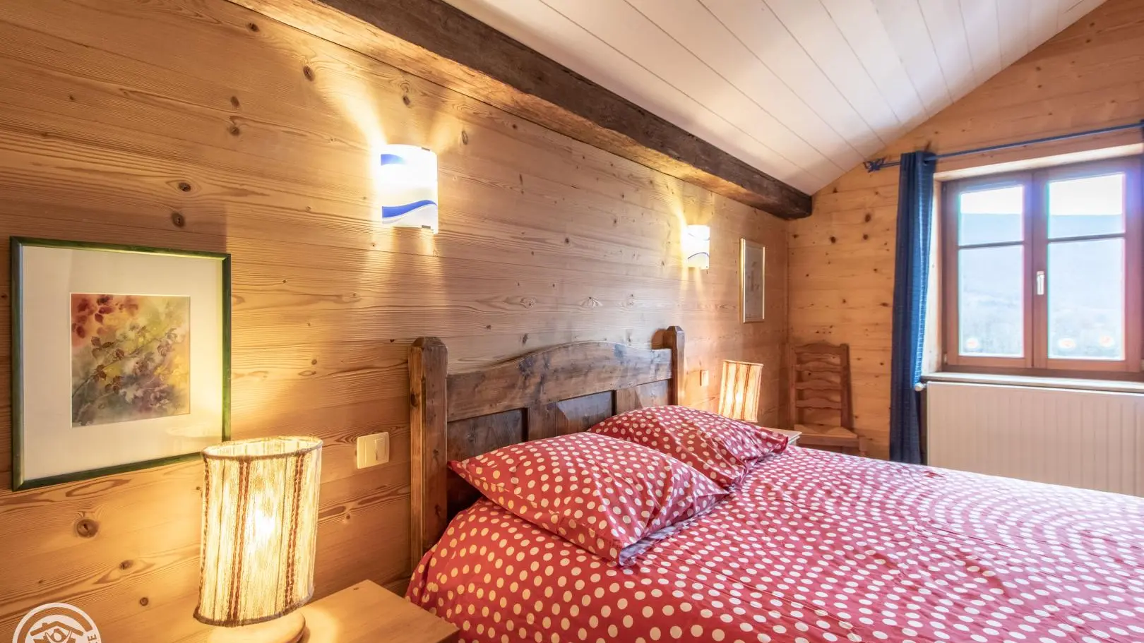 Chambre avec lit double