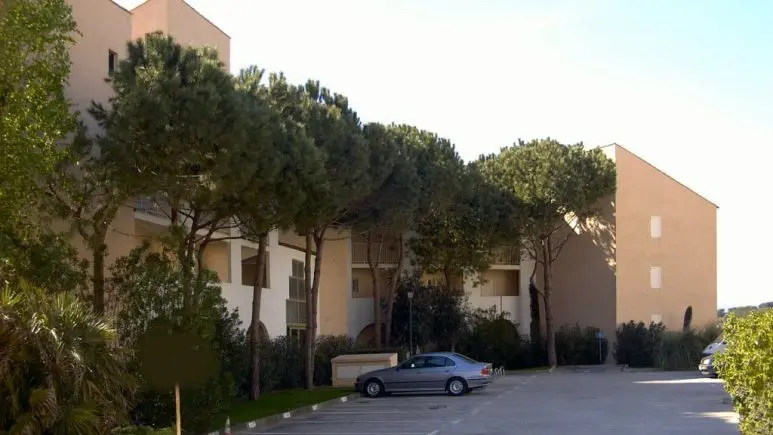 Appartement dans une résidence - La Coudoulière - Guillon Charles-Henri