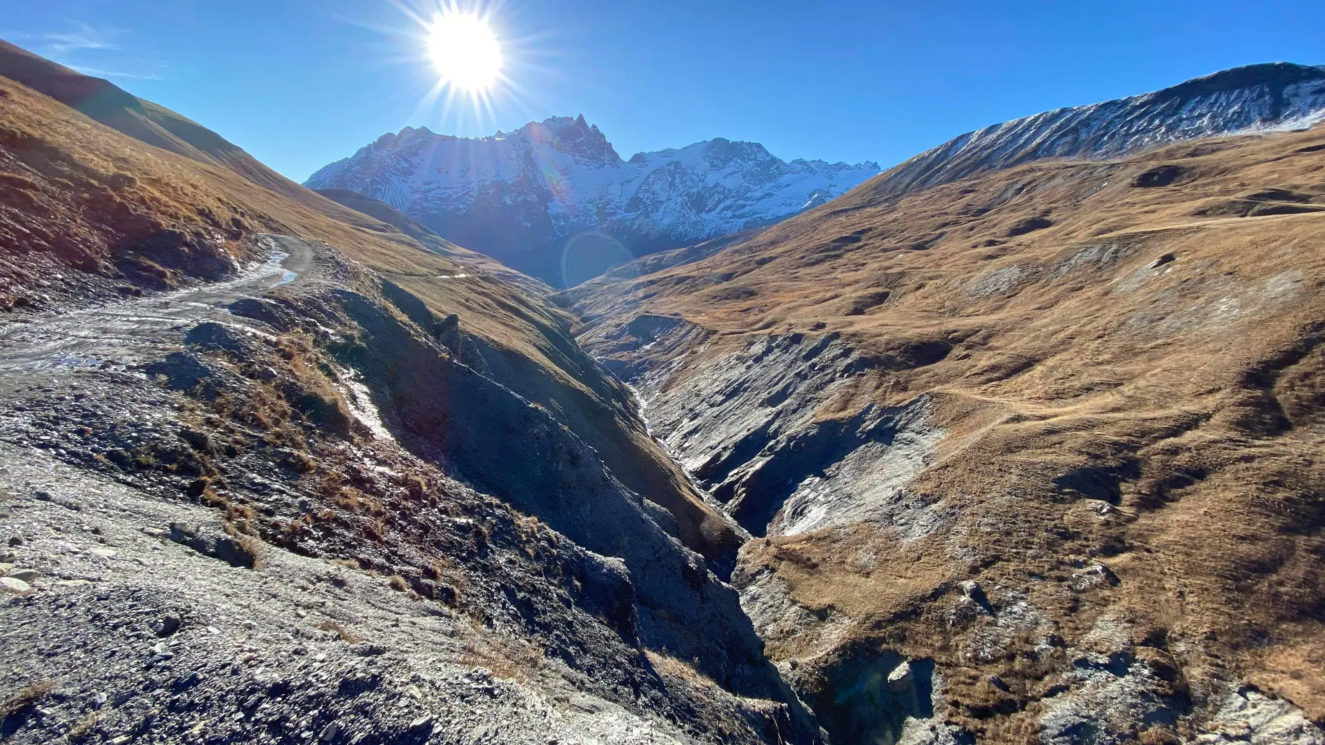 Après la Crois de tuf