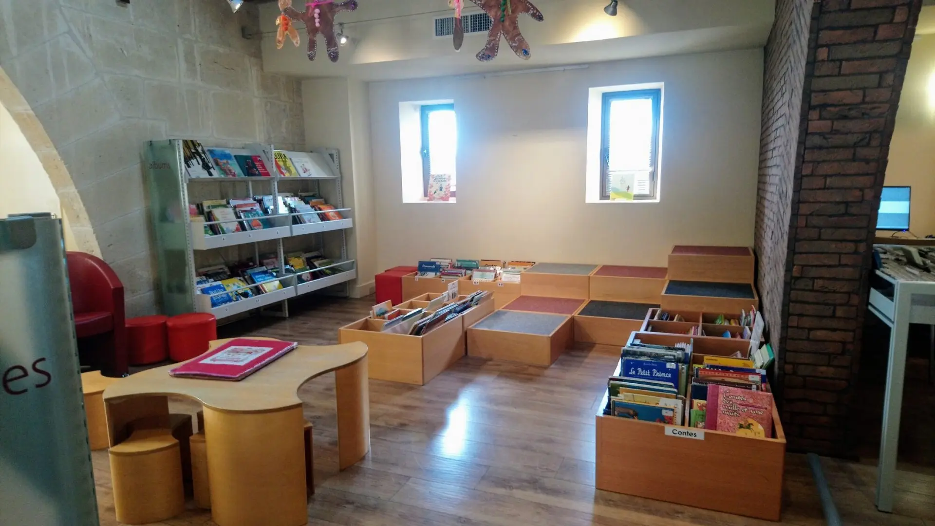 Médiathèque La Regalido_Mouriès_salle 3