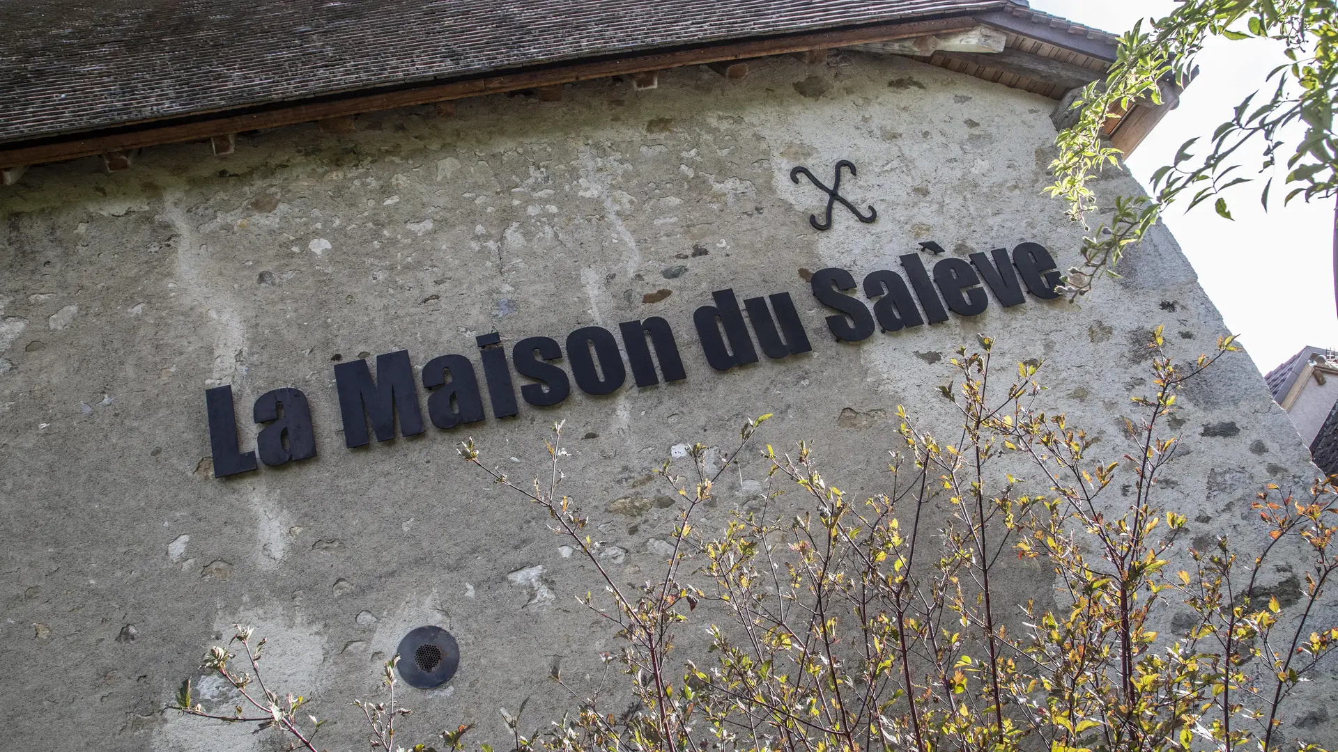 La Ferme de Mikerne, une ancienne ferme datant du XVIIIème siècle