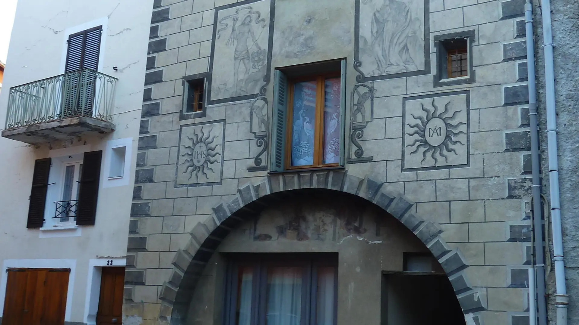 Façade Maison Fabri