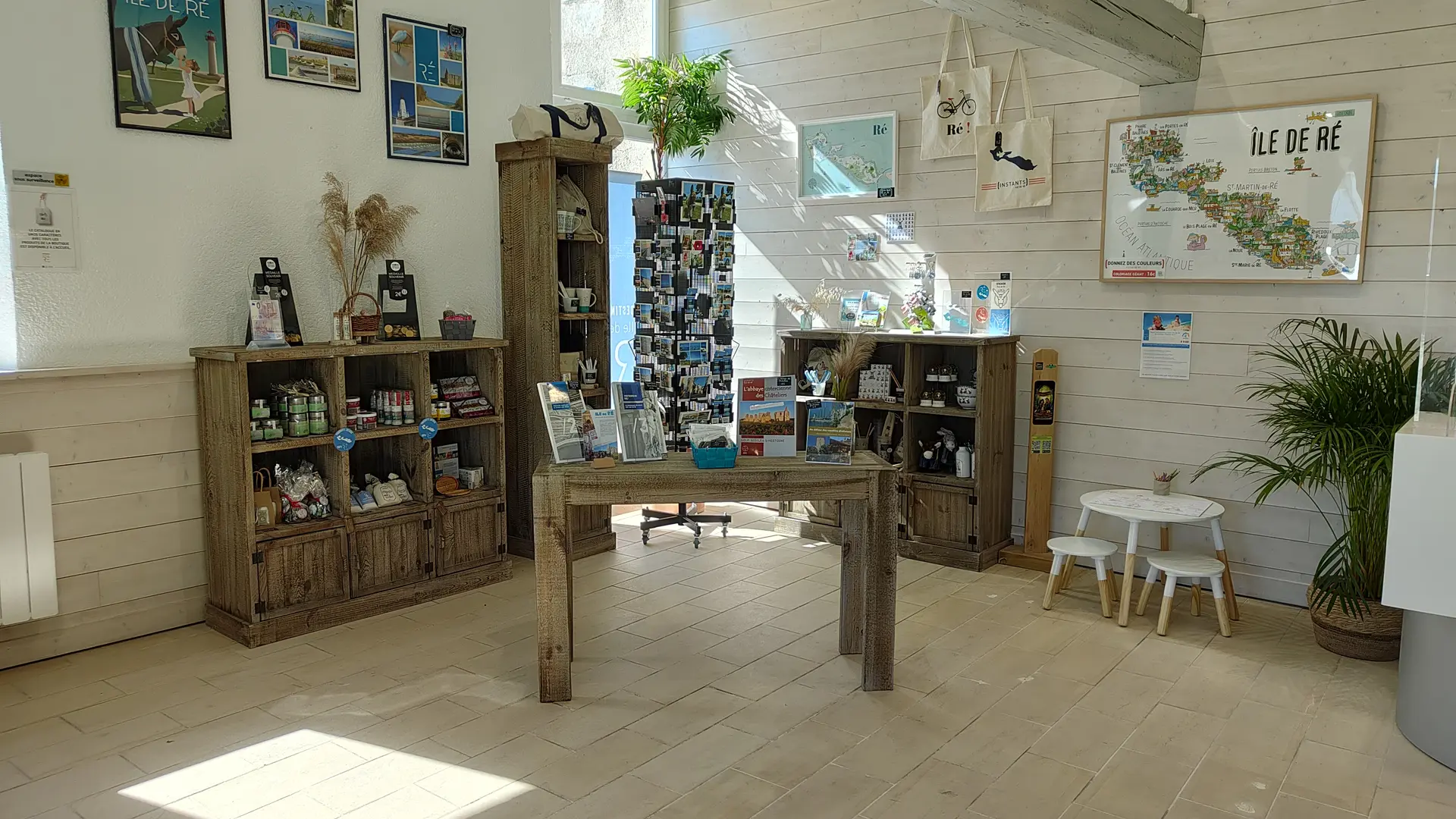 Espace boutique - BA La Flotte