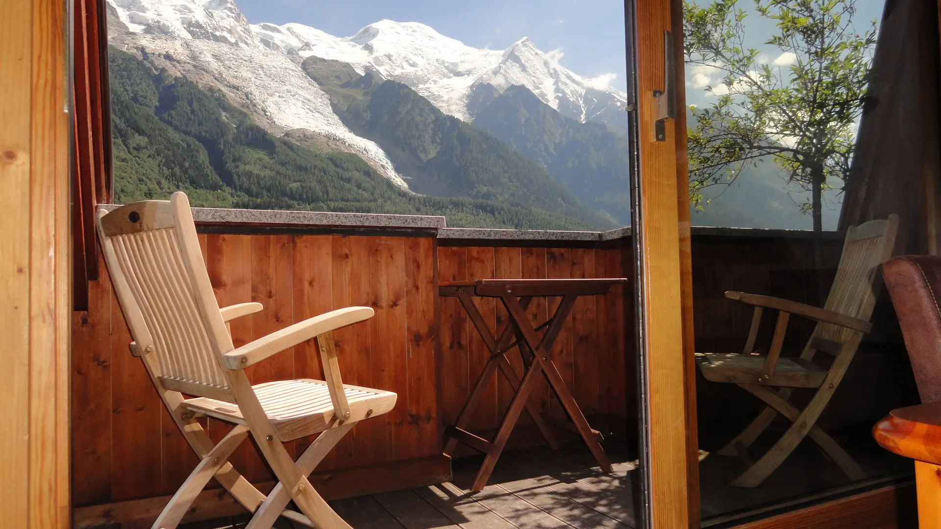 Les Terrasses des Glaciers 2ème étage - Vue Balcon