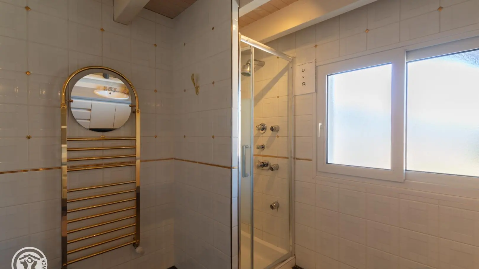 Chambre - salle d'eau