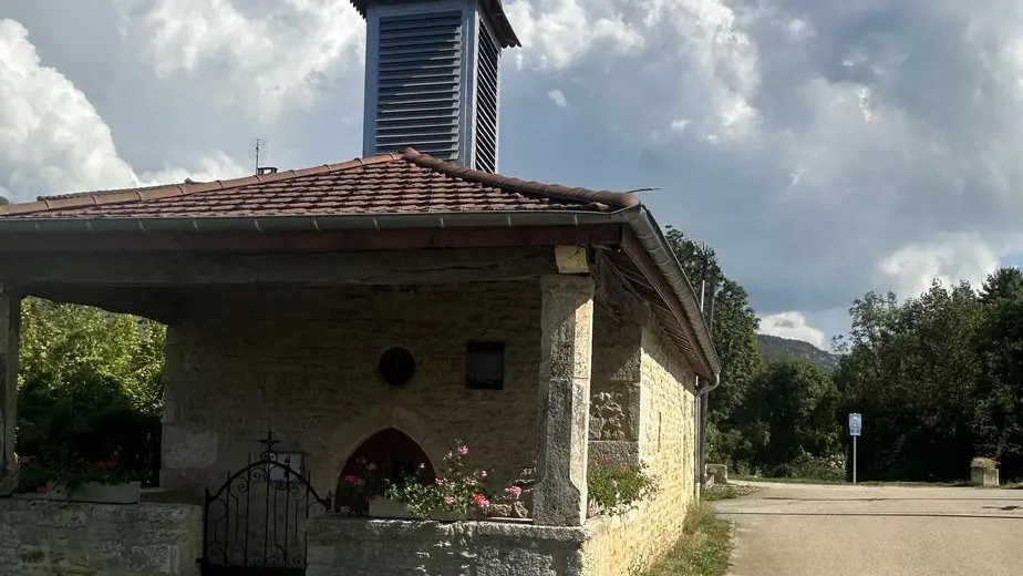 Petite chapelle du hameau