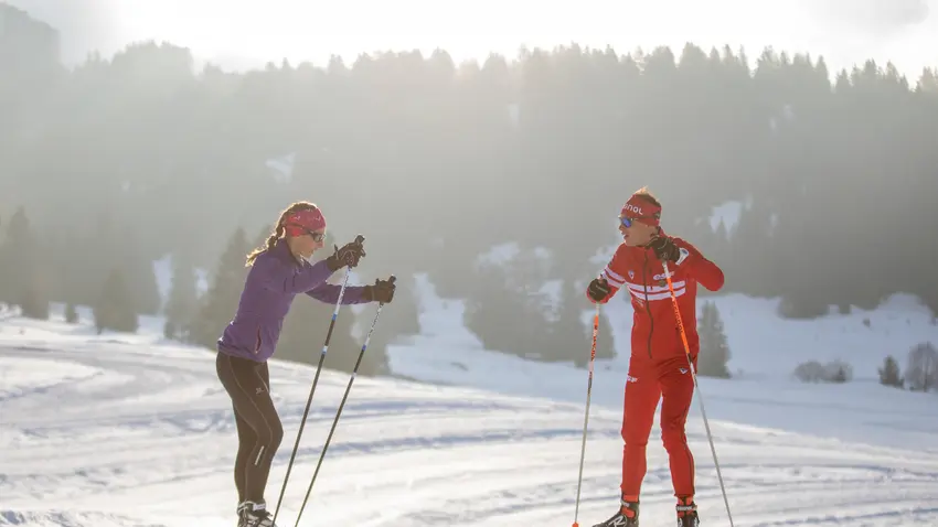 Cours de ski de fond avec l'ESF aux Plans d'Hotonnes
