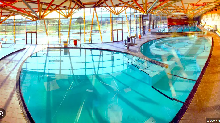 Centre Aquatique Lilô intérieur - Saint Maurice de Beynost