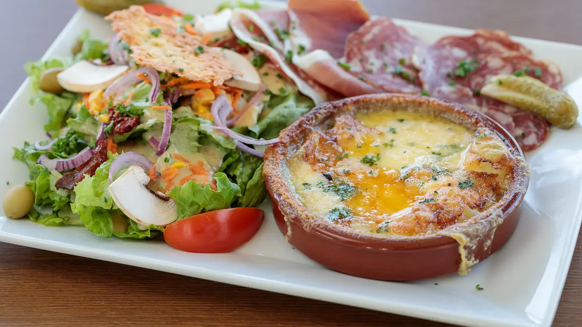 Le Village Auvergnat