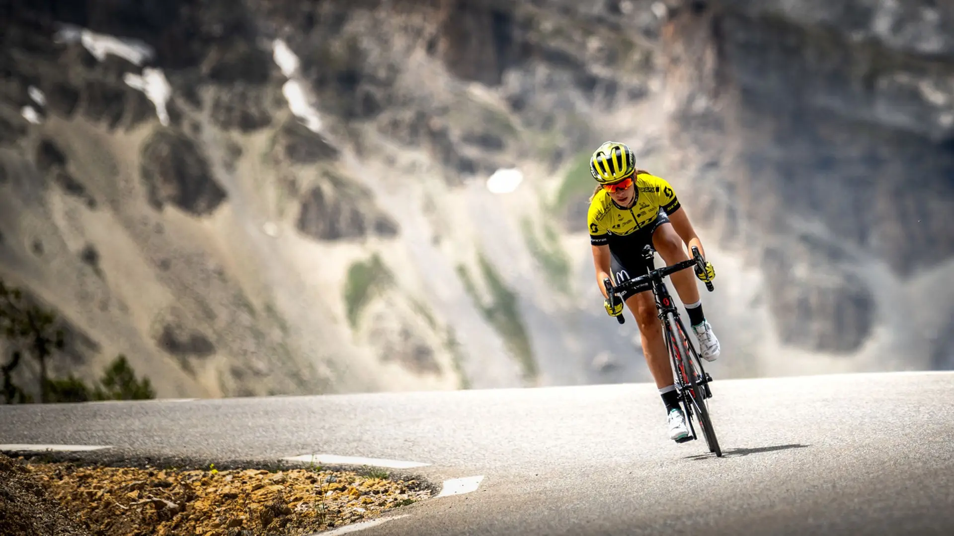 Montée du col d'Izoard depuis le Queyras