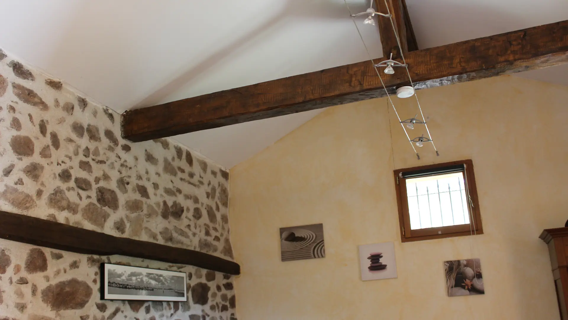 Le Bastidon sous les Pins
