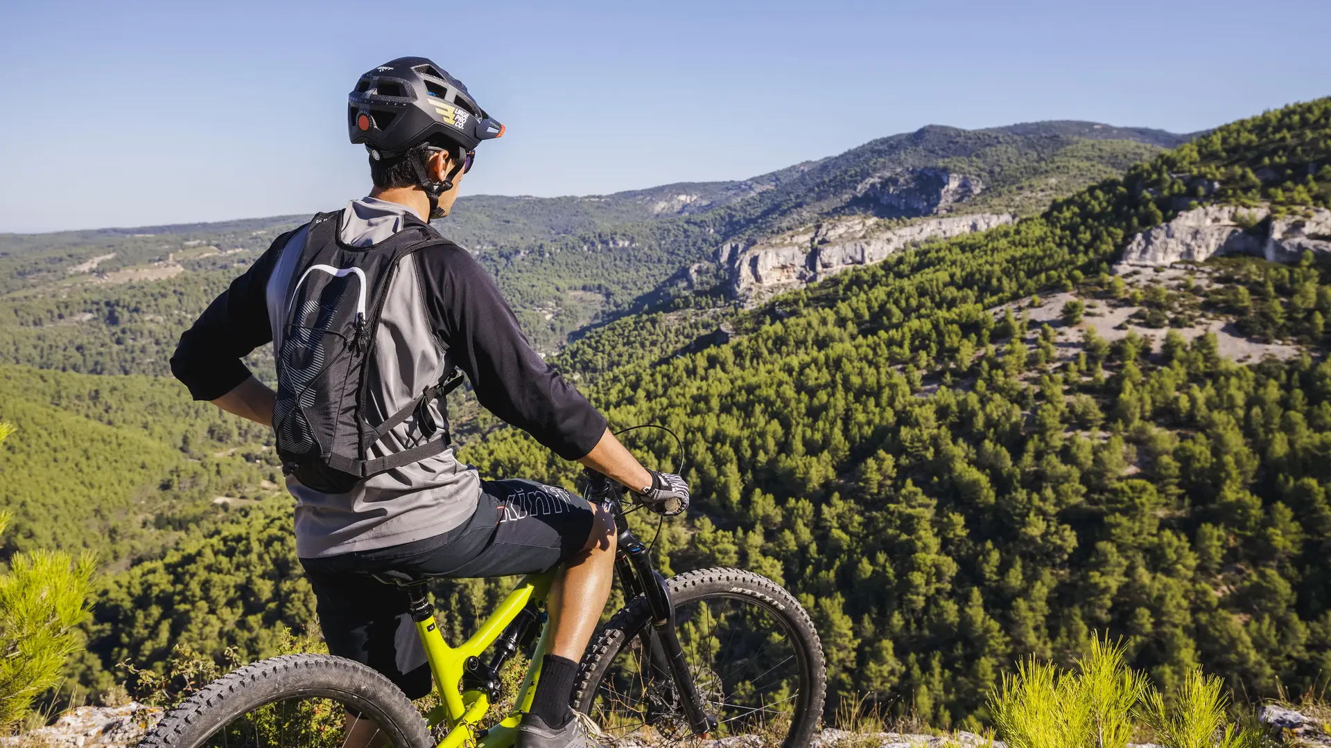 Tour du Mur de la Peste en VTT