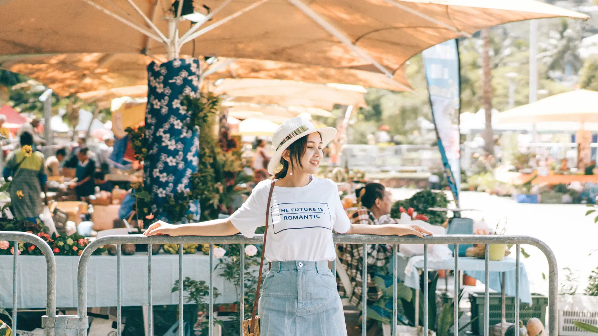 Markets are often organised on the Place des Cocotiers