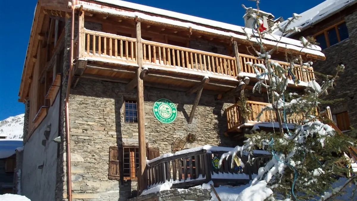 Extérieur du gîte en hiver