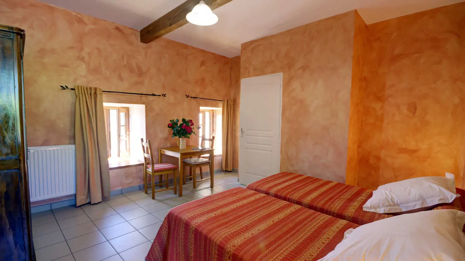 Chambre Anémone : 2 lits 90 regroupable