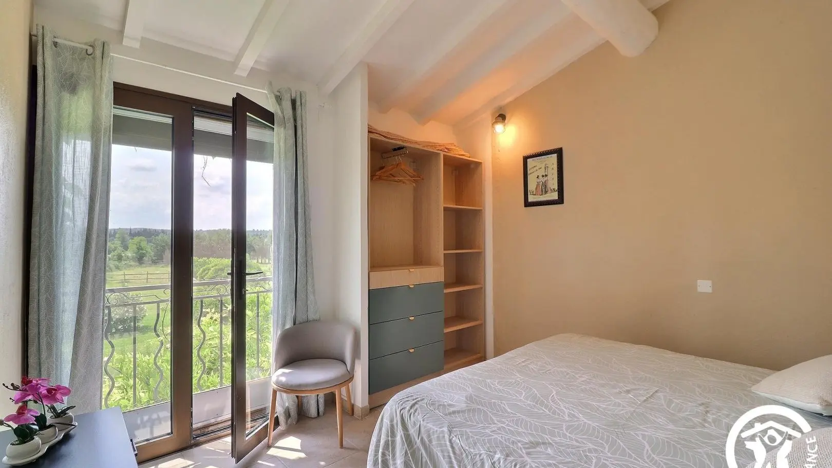 Chambre grand lit 160x200