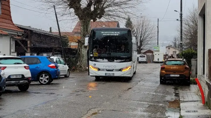 navette pour la station de Beille en hiver