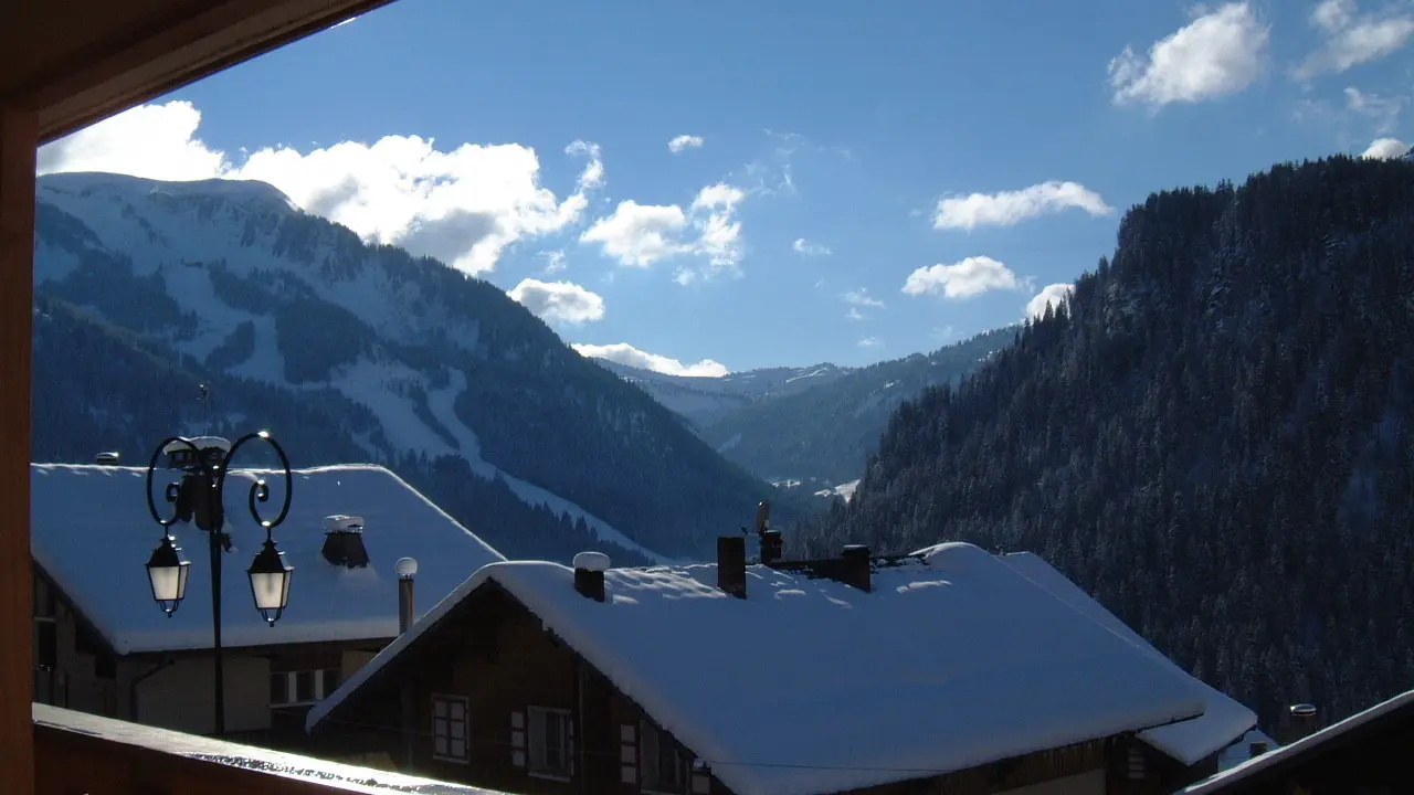 Vue sur le Linga depuis le balcon